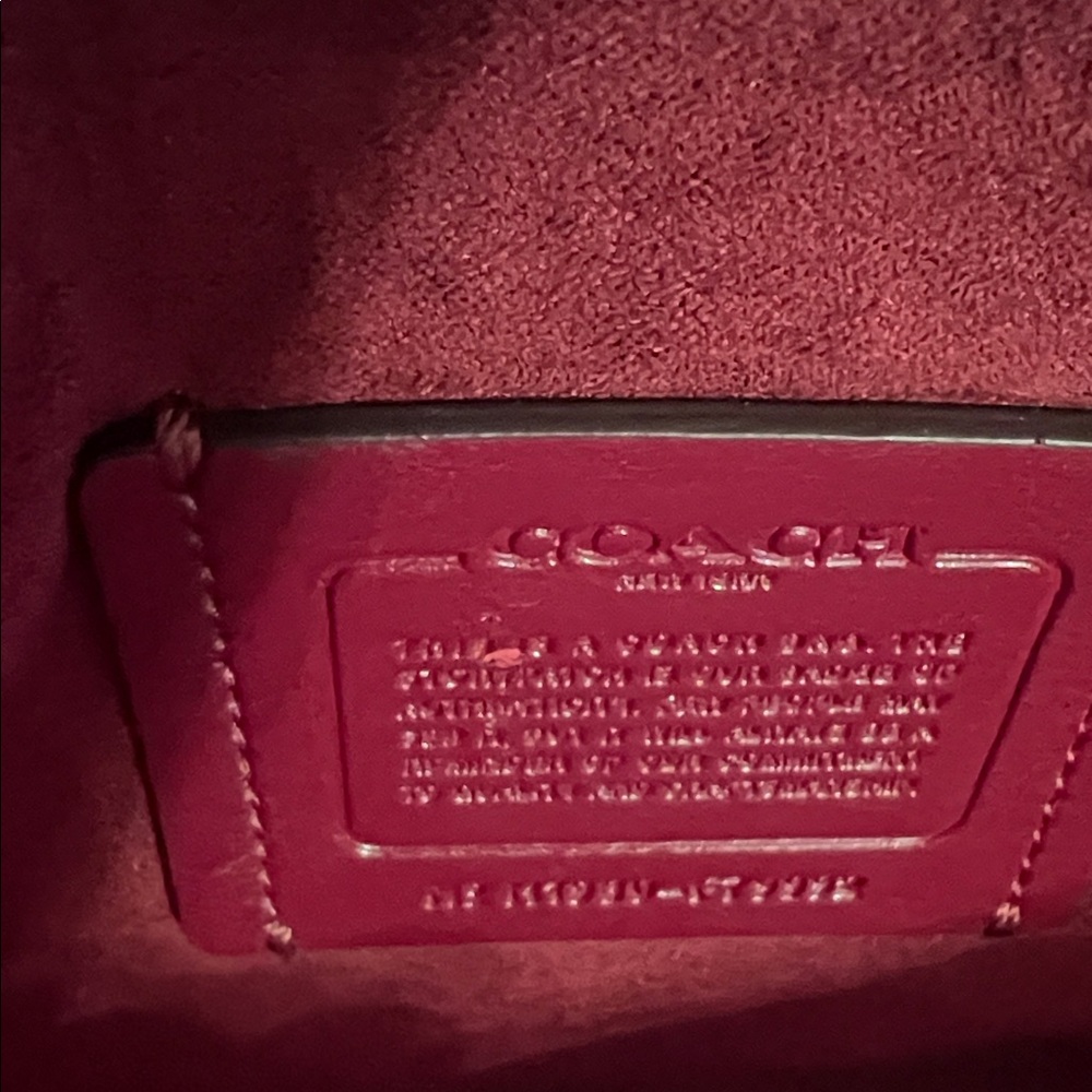 Coach Burgundy Leather Turnlock Shoulder Bag Gold HW Crossbody Pink Accent - Picture 3 of 11